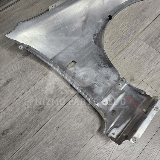 Nissan R33 Skyline GTR Fender & Mounting Riser Set (Pre-Owned) - NizmoPartsPlug