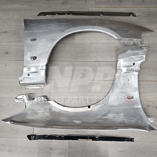 Nissan R33 Skyline GTR Fender & Mounting Riser Set (Pre-Owned) - NizmoPartsPlug