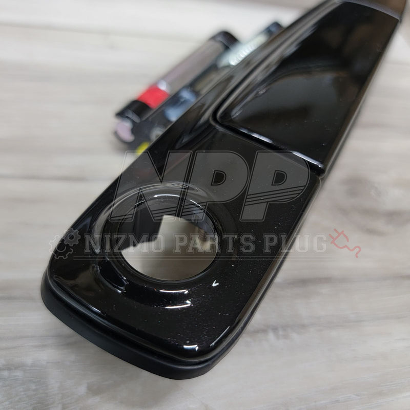Load image into Gallery viewer, Nissan R34 Skyline LH Front Door Handle Assembly (GV1) Black Pearl - NizmoPartsPlug
