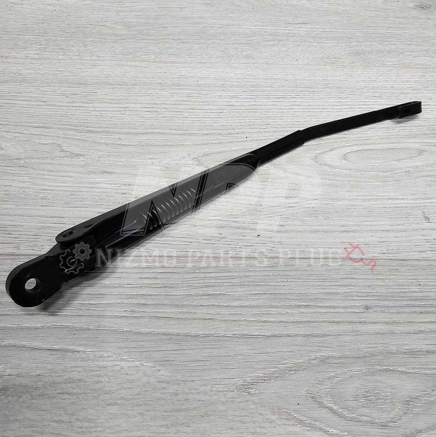 R34 Nissan Skyline Rear Wiper Arm Assembly