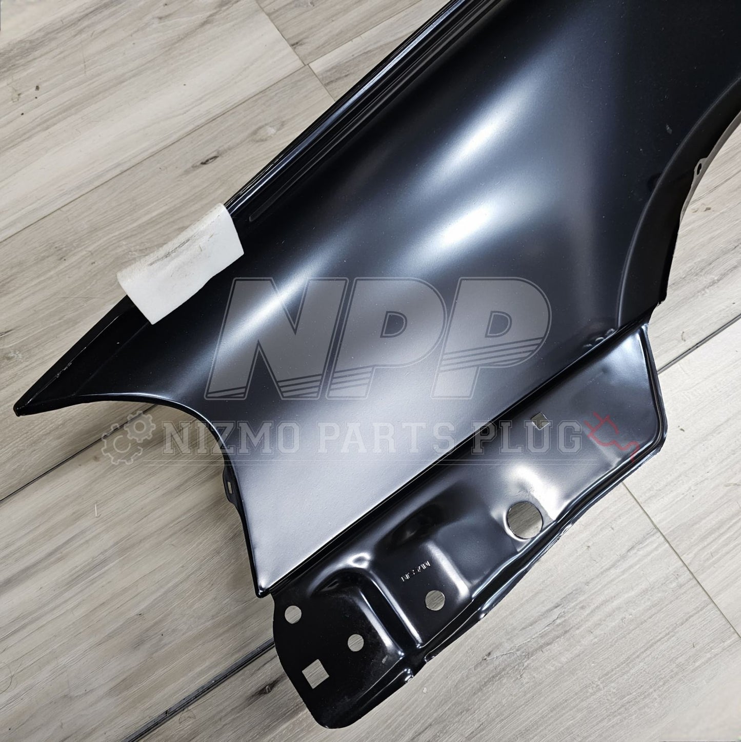 R34 Nissan Skyline GT/GTT Front RH Fender Assembly