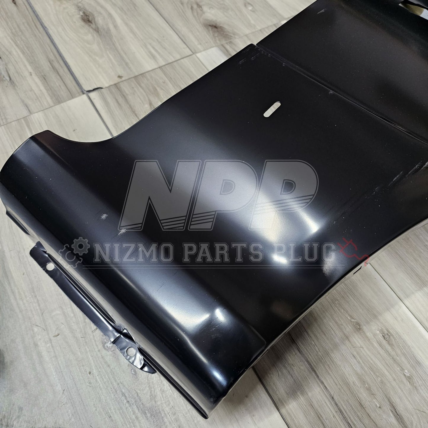 R34 Nissan Skyline GT/GTT Front RH Fender Assembly