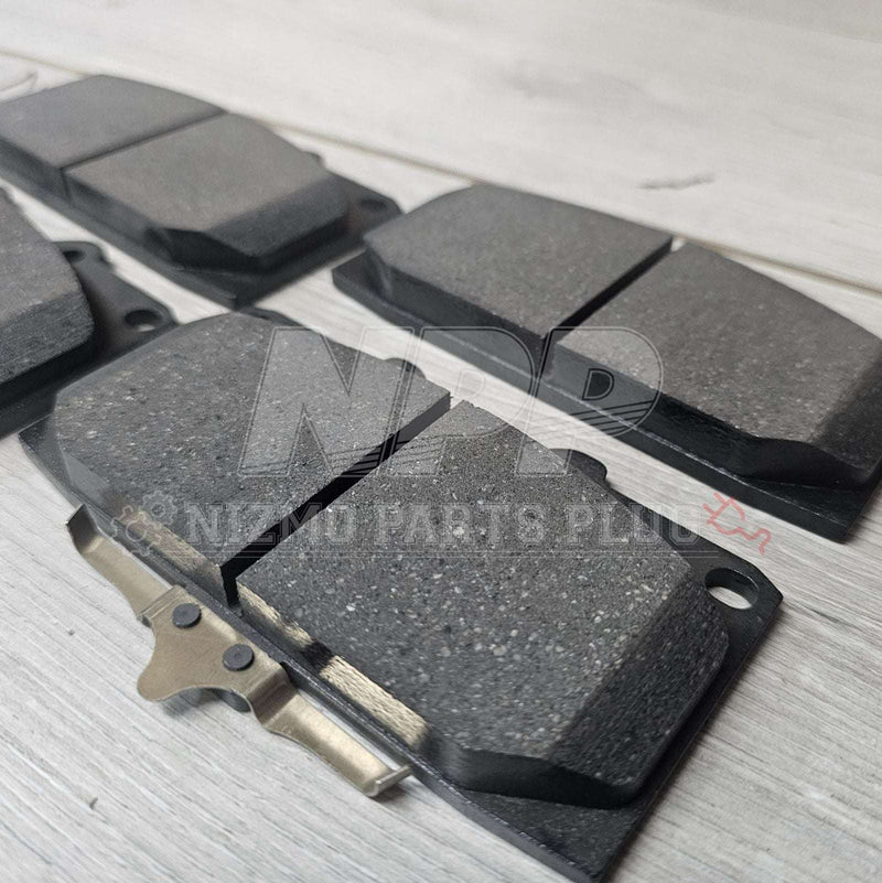 Load image into Gallery viewer, Nissan R34 Skyline GT-Turbo OEM Pitwork Front Brake Pad Set - NizmoPartsPlug
