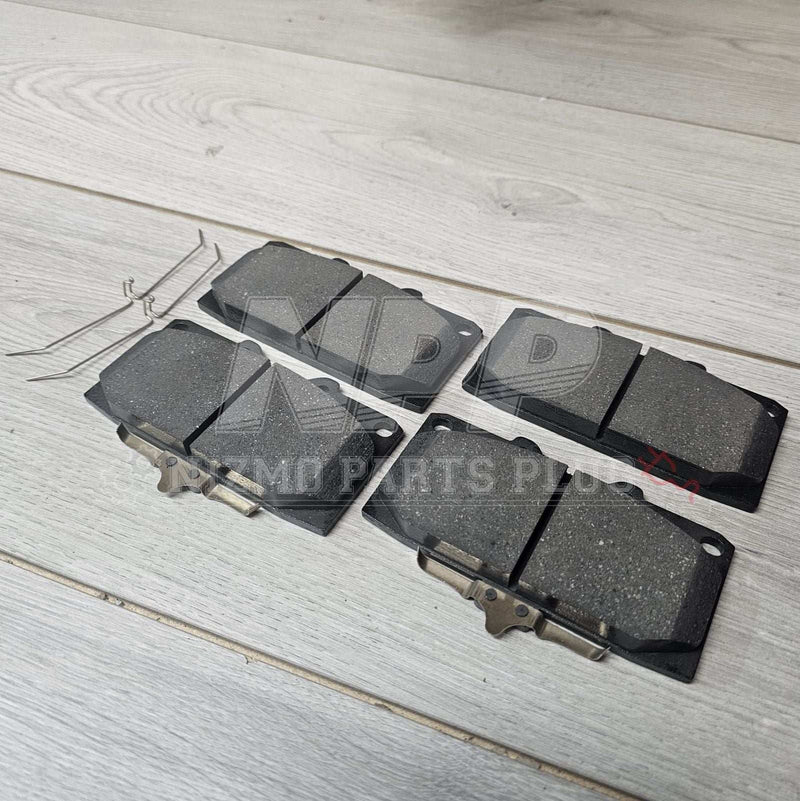 Load image into Gallery viewer, Nissan R34 Skyline GT-Turbo OEM Pitwork Front Brake Pad Set - NizmoPartsPlug
