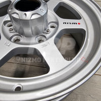 Nismo Frontier Rays Engineering TE37X Wheel Assembly 18"x7"