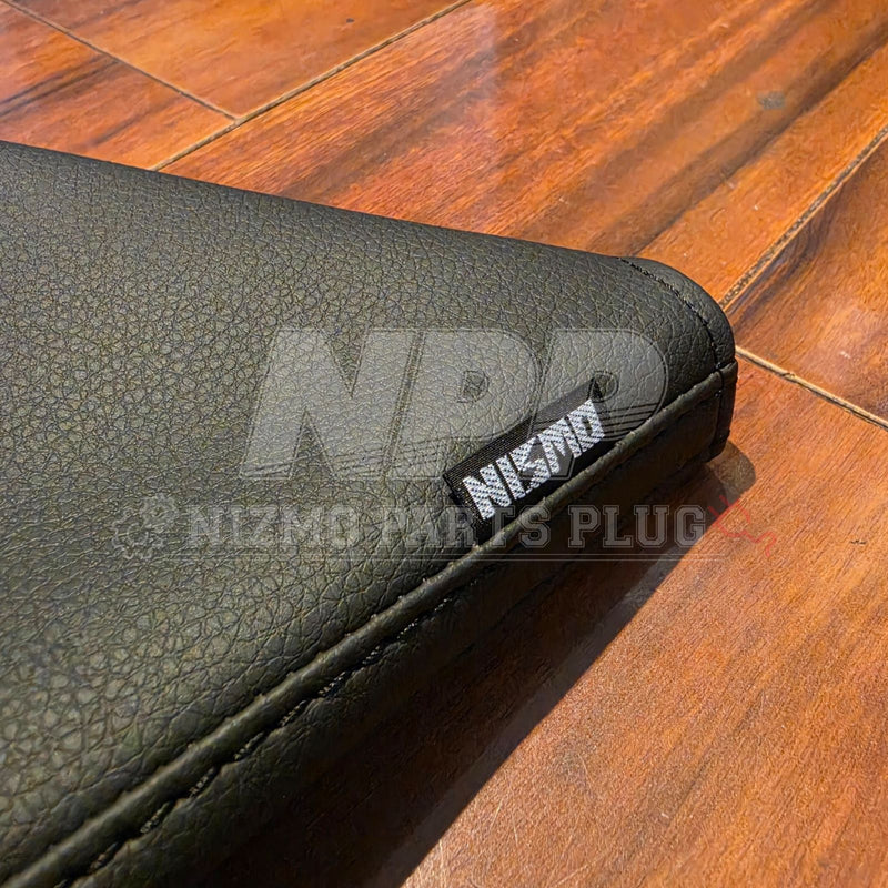 Cargue la imagen en el visor de la galería, Juego de fundas de cambio y fundas de freno de mano NISMO Special R32 GTR del 40.º aniversario
