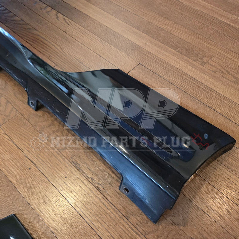 Load image into Gallery viewer, Nissan S15 Silvia Spec-R OEM Aero Sideskirt Set | Pre-Owned
