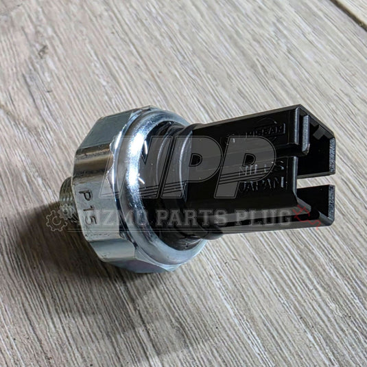 Nissan R32/33/34 Skyline Oil Pressure Switch
