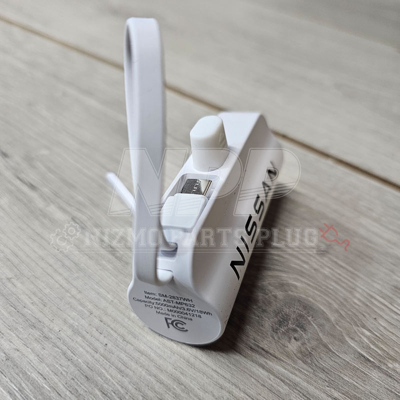 Load image into Gallery viewer, Nissan New Logo Portable Charger Bank 5000 mAH - NizmoPartsPlug
