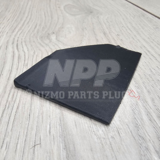 Mīrai Mamōru R34 Skyline Interior Cup Holder Divider - NizmoPartsPlug