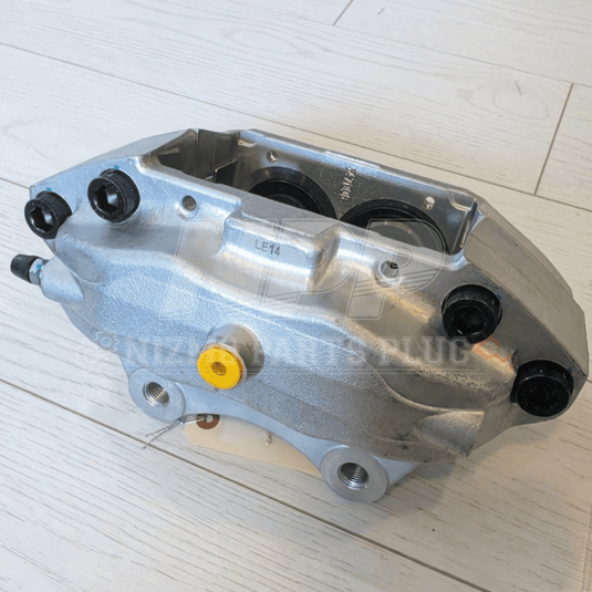 Nissan R34 Skyline GT/GTT Front USDM Upgrade Brake Kit