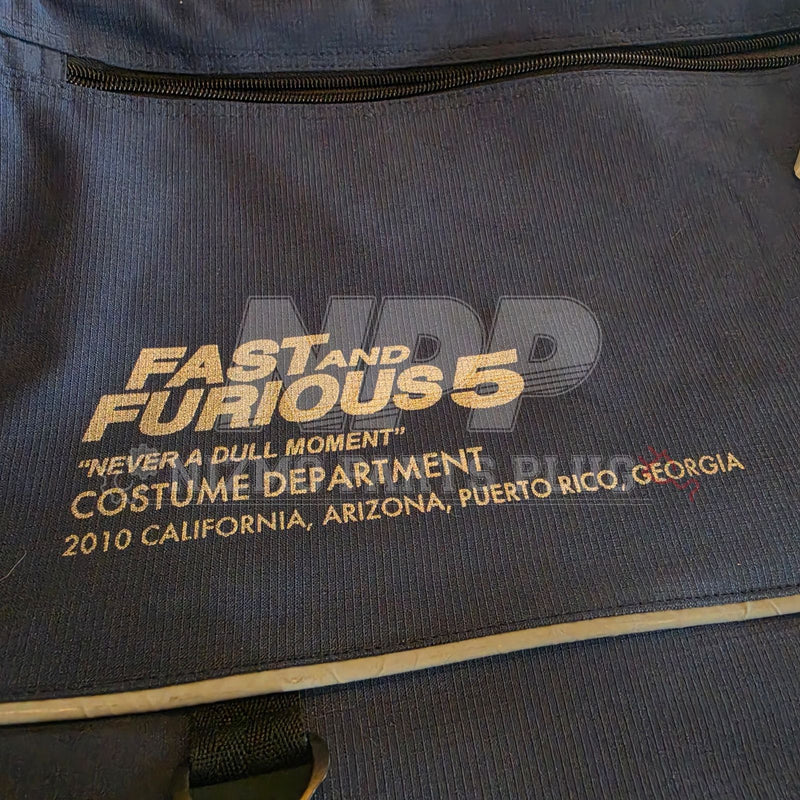 ギャラリービューアに画像をロードする, Rare Original Fast &amp; Furious 5 Crew Messenger Bag - Costume Dept Production Prop (2010) " Never a Dull Moment"
