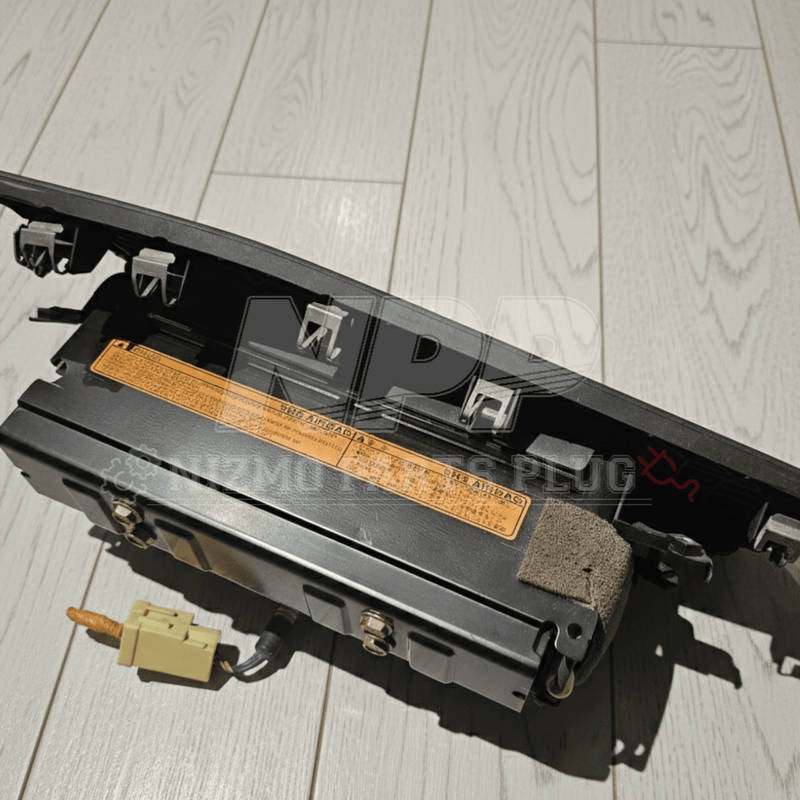 Load image into Gallery viewer, Nissan R34 Skyline SRS Passenger Airbag Assembly
