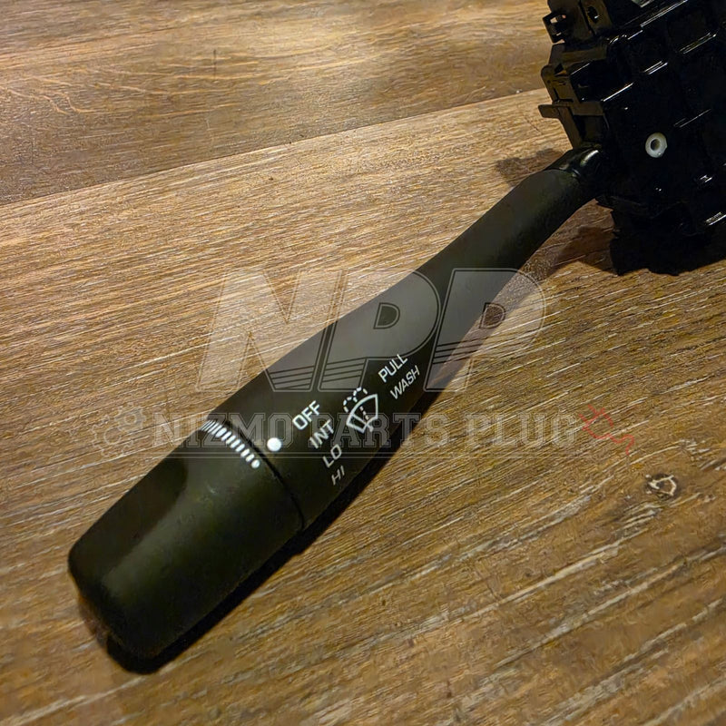 Cargue la imagen en el visor de la galería, Nissan R34 Skyline GT GTT Wiper Stalk Assembly (Rear Wiperless) *Discontinued
