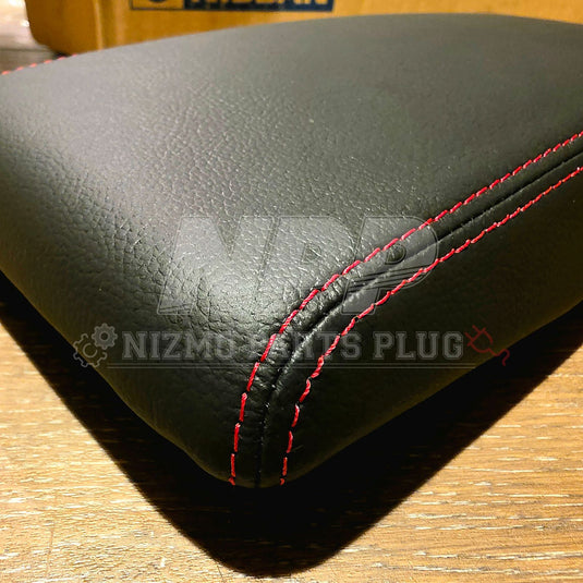 Tapa de consola de cuero del Nissan Skyline GTR (costuras rojas)