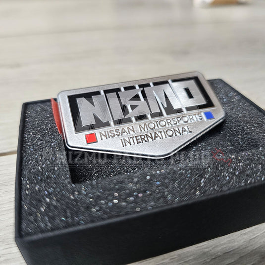 Nissan 40th Anniversary NISMO Old Logo Fender Emblem - NizmoPartsPlug
