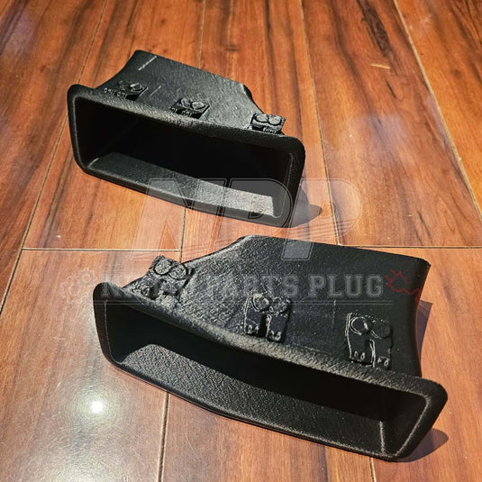 Mīrai Mamōru Reproduction R32 GTR N1 Style Front Air Duct (RH + LH Set) on wooden surface