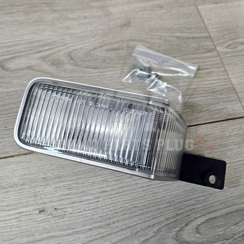 ギャラリービューアに画像をロードする, Nissan R34 Skyline Reverse Back-Up Lamp Assembly LH - NizmoPartsPlug
