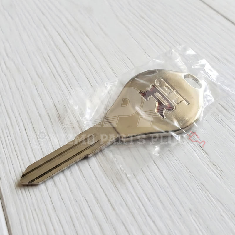 Load image into Gallery viewer, Genuine OEM Nissan Skyline R32/R33 GT-R Master Key Blank — JDM Heritage | BNR32 / BCNR33

