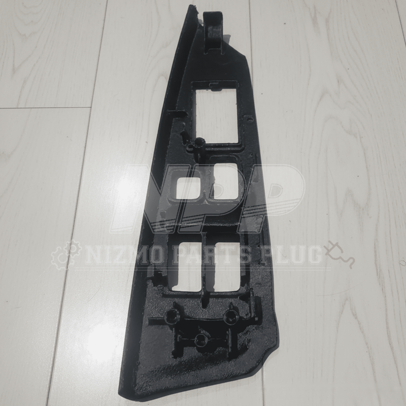 Load image into Gallery viewer, R34 Skyline Master Window Switch Cover Mīrai Mamōru
