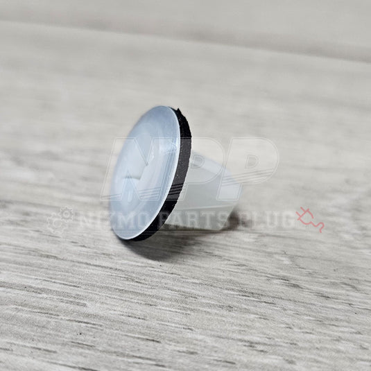 Nissan Sideskirt Mounting Grommet (Course Taper Pressure Style) - NizmoPartsPlug