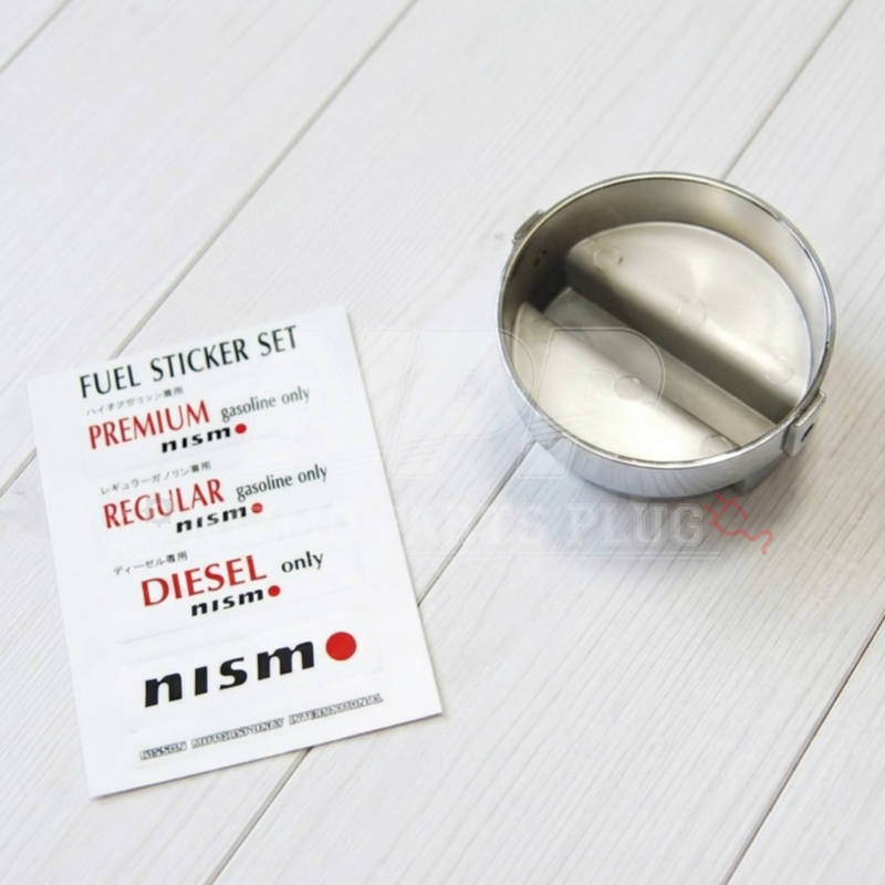 Cargue la imagen en el visor de la galería, Nissan Motorsports Fuel Cap Mid Logo Cover
