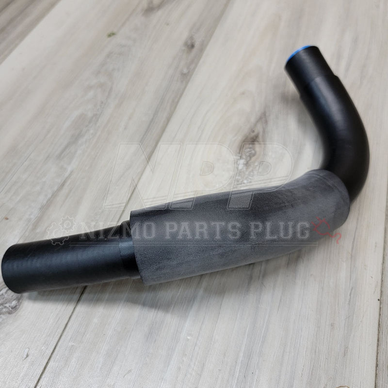 Load image into Gallery viewer, R32 Skyline GTR Power Steering Reservoir Tank to Pump - NizmoPartsPlug
