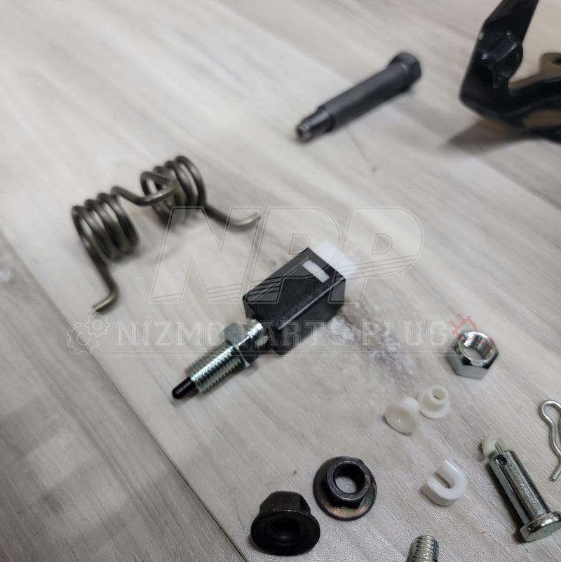 Load image into Gallery viewer, Nissan R34 Skyline GT/GTT Manual Clutch Pedal Set (Series 2) - NizmoPartsPlug
