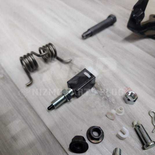 Nissan R34 Skyline GT/GTT Manual Clutch Pedal Set (Series 2) - NizmoPartsPlug