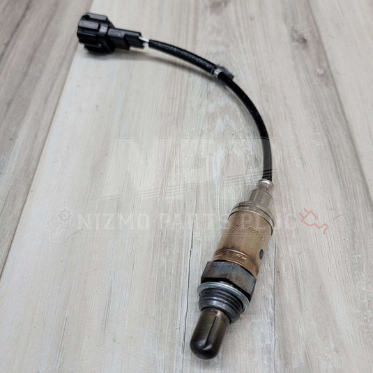 Nissan S13 Silvia SR20DET Oxygen Sensor (02) - NizmoPartsPlug