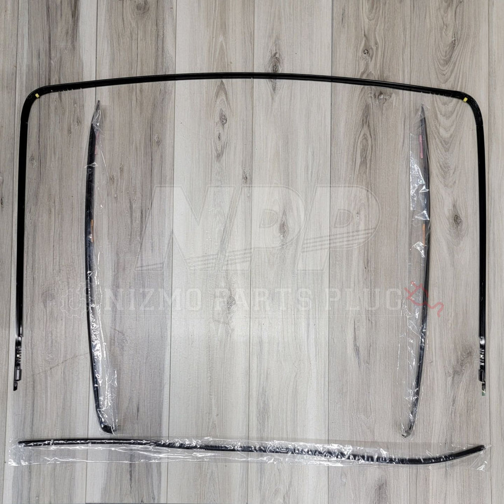 R32 Skyline Coupe Rear Windshield Complete Set