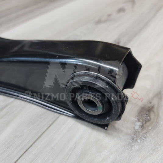 Nissan R34 Skyline GTT RH Front Lower Control Arm - NizmoPartsPlug