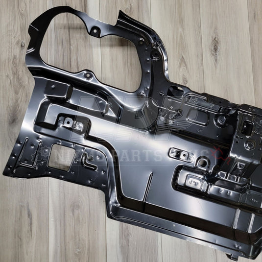 Nissan R33 Skyline GTR Rear Trunk Body Structural Panel - NizmoPartsPlug