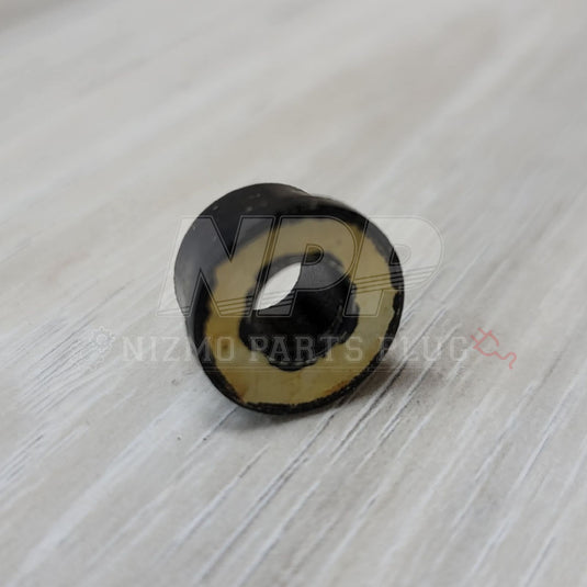 Nissan OEM RB Engine Valve Cover Grommet - NizmoPartsPlug
