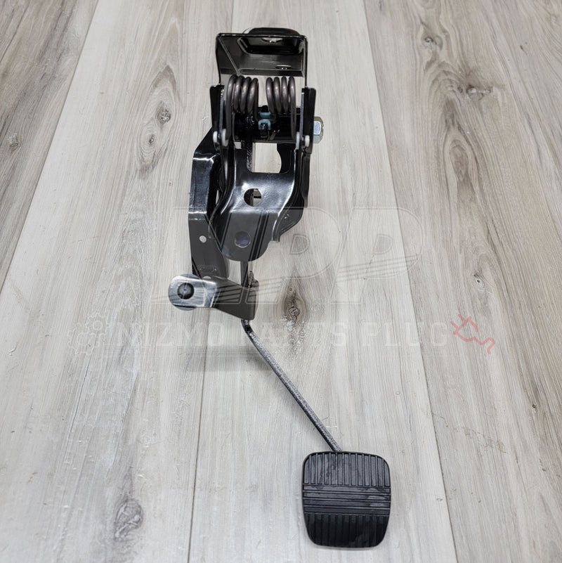 Cargue la imagen en el visor de la galería, Nissan S14 240sx Silvia Clutch Pedal Assembly Kit - NizmoPartsPlug
