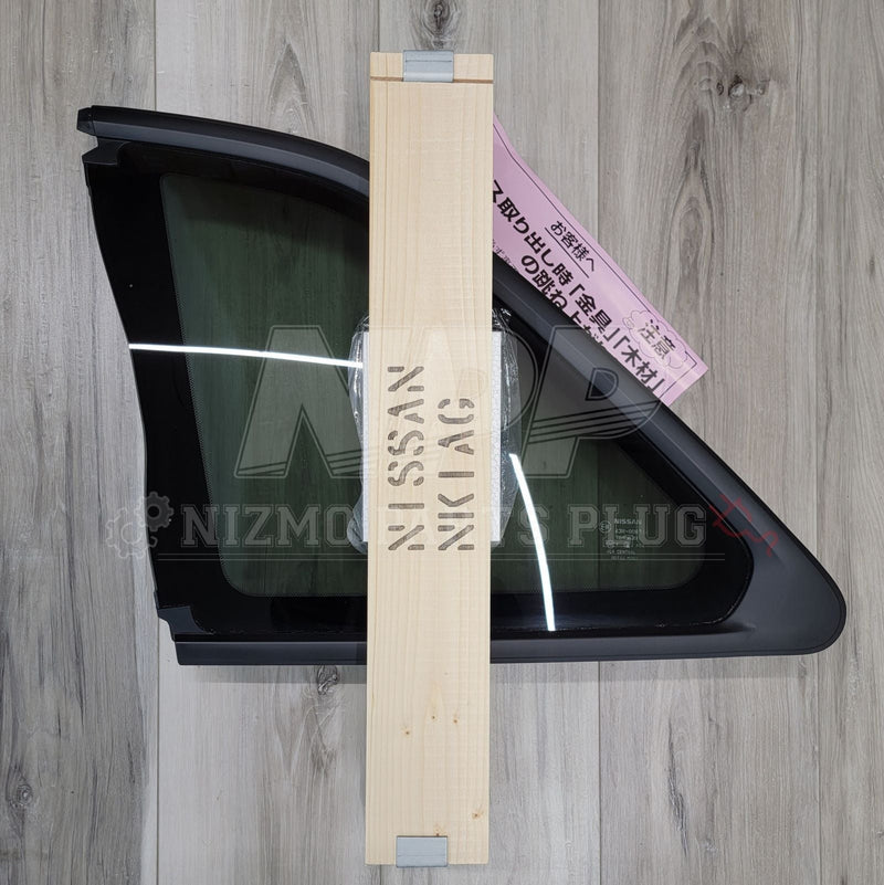 Load image into Gallery viewer, R34 Skyline Coupe/GTR LH Quarter Glass (Privacy Shade) - NizmoPartsPlug
