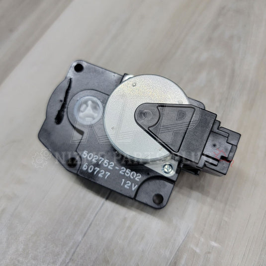 Nissan R34 Skyline A/C Blower Air Mix Door Actuator Assembly - NizmoPartsPlug