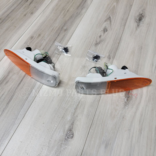 Nissan S13 180SX JDM Amber/Clear 50/50 Turn Signal Lamp Set - NizmoPartsPlug