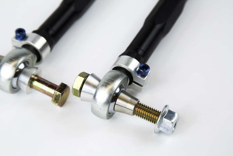Cargue la imagen en el visor de la galería, SPL Part Rear Toe Arms GR86/BRZ/GT86/WRX
