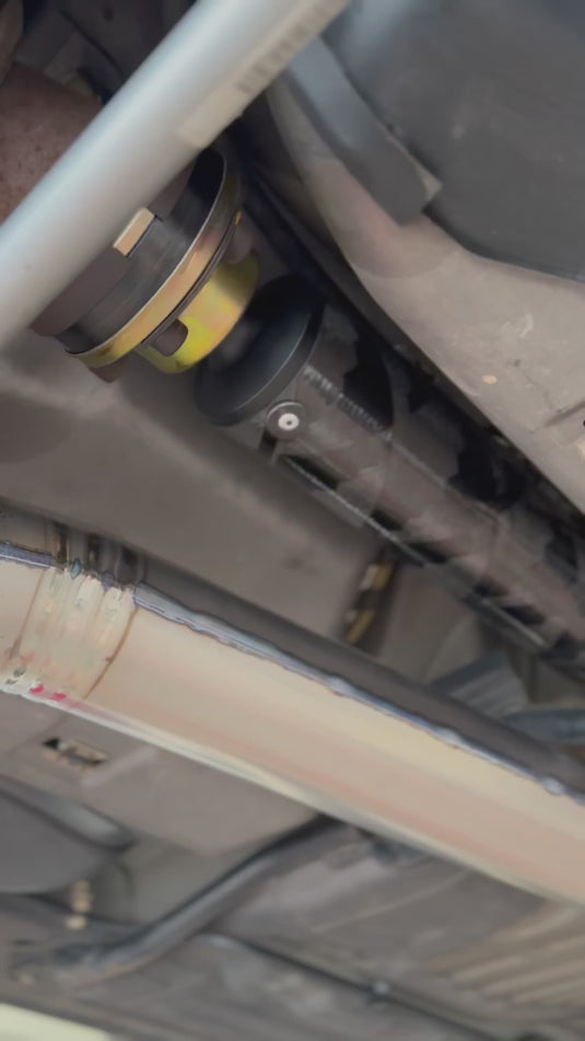 Obsession R USA Pre-Preg Dry Carbon Driveshaft for Skyline BNR32 BCNR33 BNR34 GTR