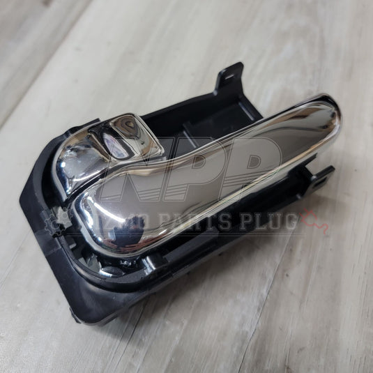 Nissan Y32 Cefiro Chrome LH Interior Door Handle - NizmoPartsPlug