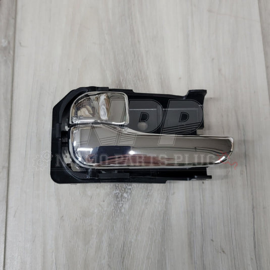 Nissan Y32 Cefiro Chrome LH Interior Door Handle - NizmoPartsPlug