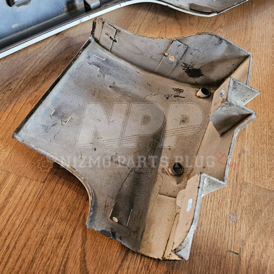 Nissan R33 Skyline GTR SideSkirt Set RH&LH (Local Pickup) - NizmoPartsPlug