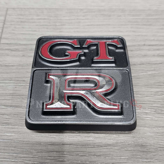 Nissan KPGC10 Skyline GTR Rear Emblem Hakosuka - NizmoPartsPlug