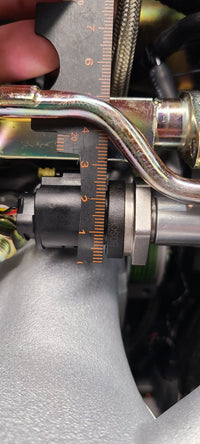 U.P.G RB26 fuel pressure adapter to OEM rail