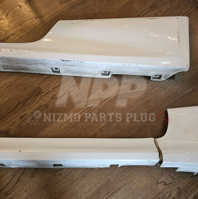 Load image into Gallery viewer, Nissan R33 Skyline GTR SideSkirt Set RH&amp;LH (Local Pickup) - NizmoPartsPlug
