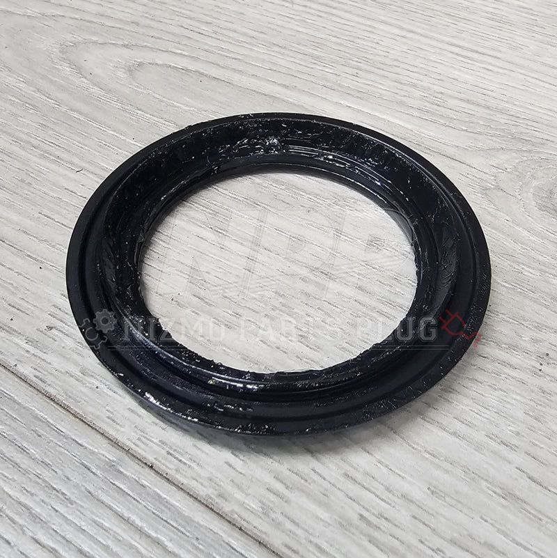 Load image into Gallery viewer, Nissan R32-34 Skyline Front Wheel Hub Grease Seal - NizmoPartsPlug
