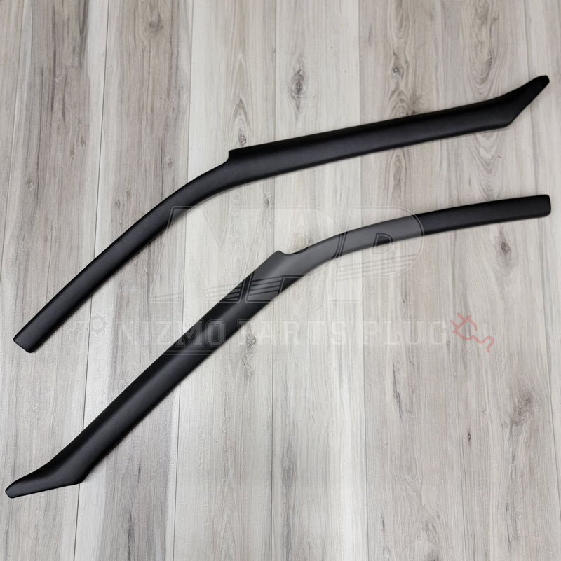 Cargue la imagen en el visor de la galería, MUSE Japan R32 Skyline Coupe OEM Style Reproduction A-Pillar Set - NizmoPartsPlug
