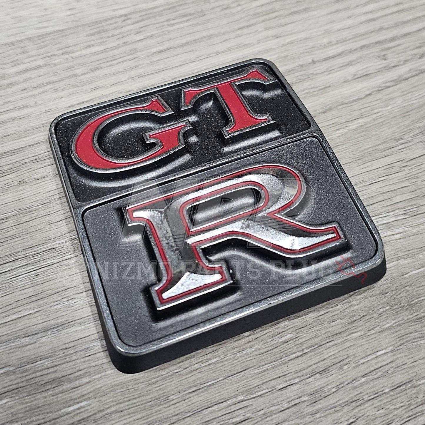 Nissan KPGC10 Skyline Hakosuka Rear GTR Emblem