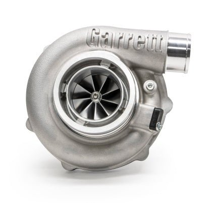 Garrett G30-900 Super Core - Standard Rotation turbocharger featuring a 62mm compressor wheel and stainless steel housing.